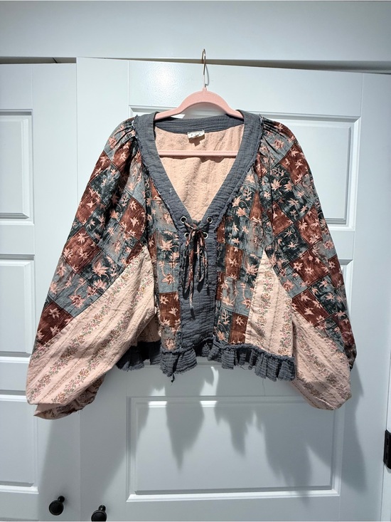 POL Tops - POL Patchwork Lace-Up Peasant Tunic with Rust and Gray trim